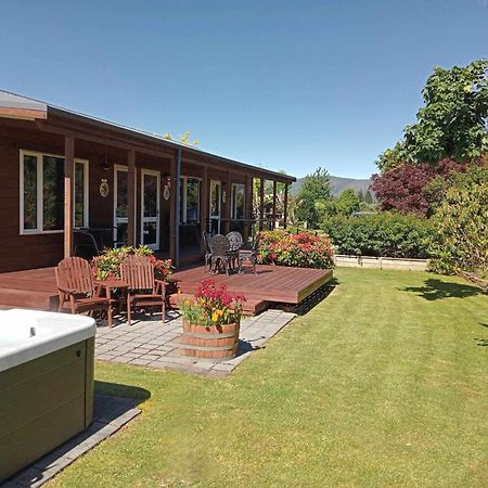 Blue Ridge Studios And Bed & Breakfast Te Anau Extérieur photo