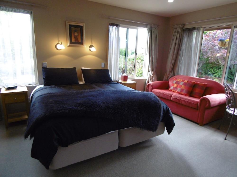 Blue Ridge Studios And Bed & Breakfast Te Anau Extérieur photo