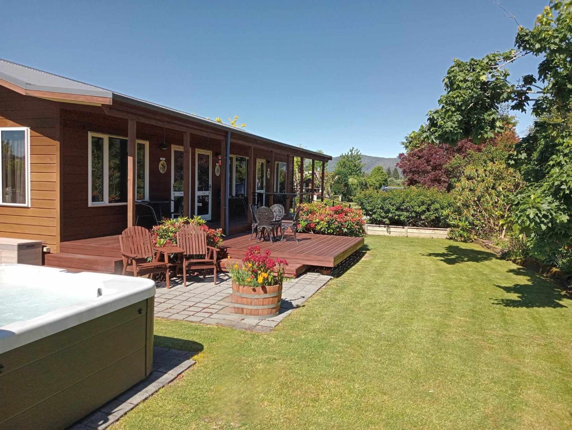 Blue Ridge Studios And Bed & Breakfast Te Anau Extérieur photo